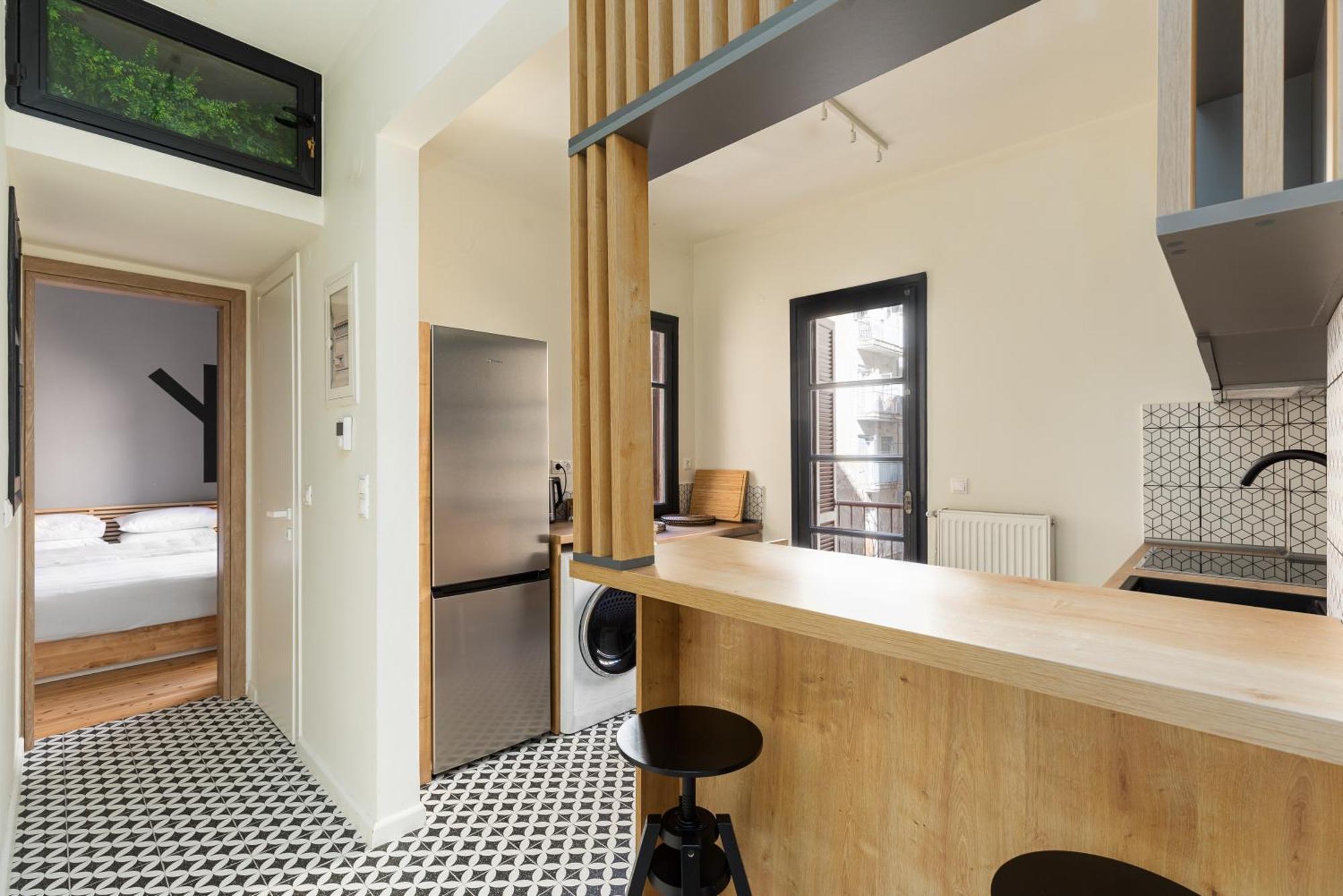 Vista By Halu!: Spacious City Centre Home 塞萨洛尼基 外观 照片